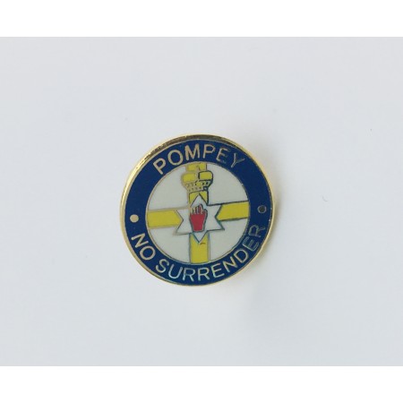 Pin Portsmouth FC, Pompey no surrender (ENG)