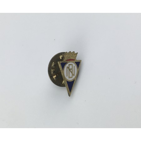 Pin S.R. Villaverde Boetticher CF (ESP)